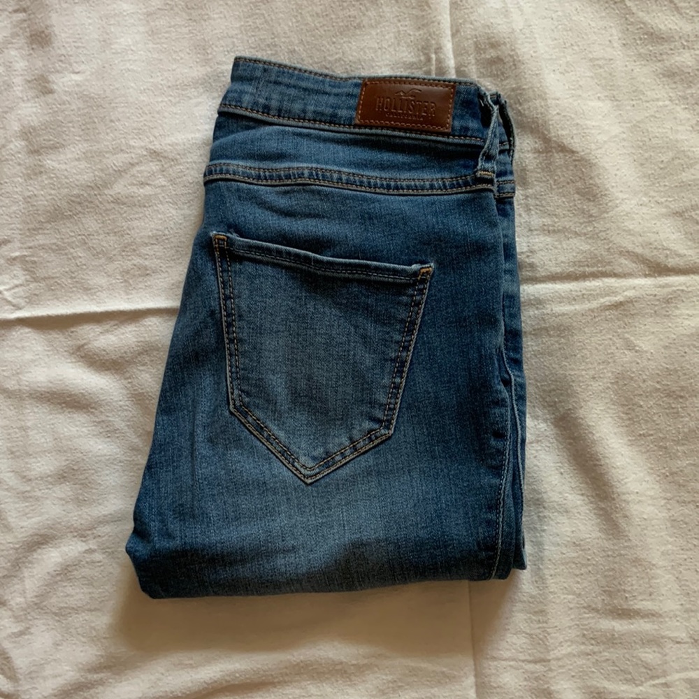 Hollister jeans